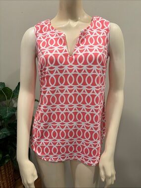 Lulu-B Coral Geometric Lattice Notch Neck Sleeveless Top